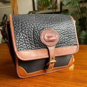 Dooney & Bourke crossbody purse
